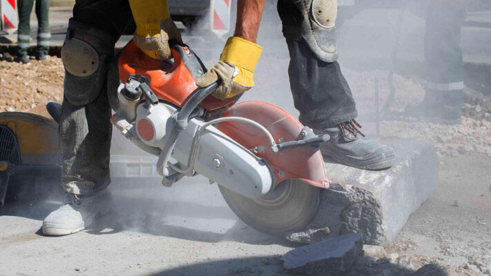 قطع و تكسير الخرسانة
