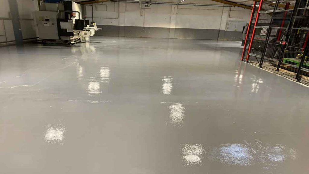 لاینینگ سطوح بتنی