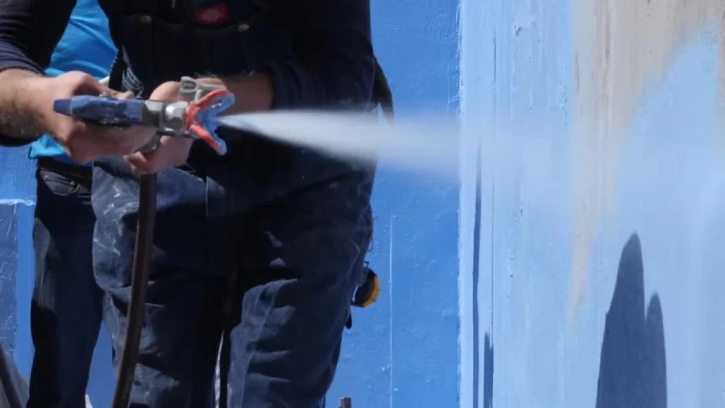 همه چیز درباره عایق رطوبتی دیوار؛ از انواع تا مزایا و روش‌های اجرا