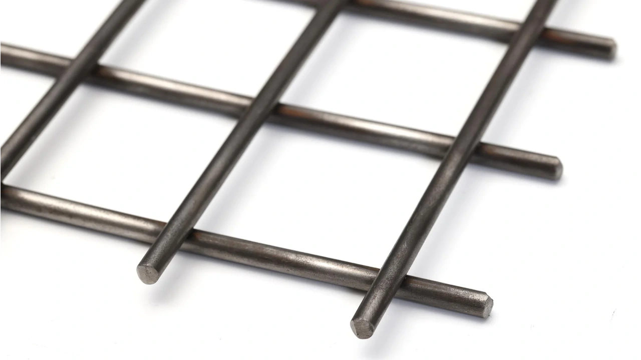 توری فلزی چیست؟ مزایا، انواع و کاربرد توری فلزی چیست؟ مزایا، انواع و کاربرد