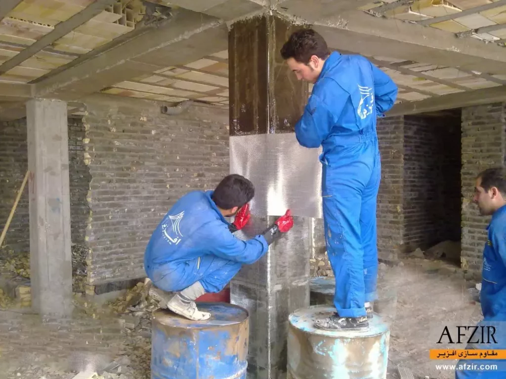 FRP-material-is-applied-in-column-retrofitting-afzir.co_-1067×800