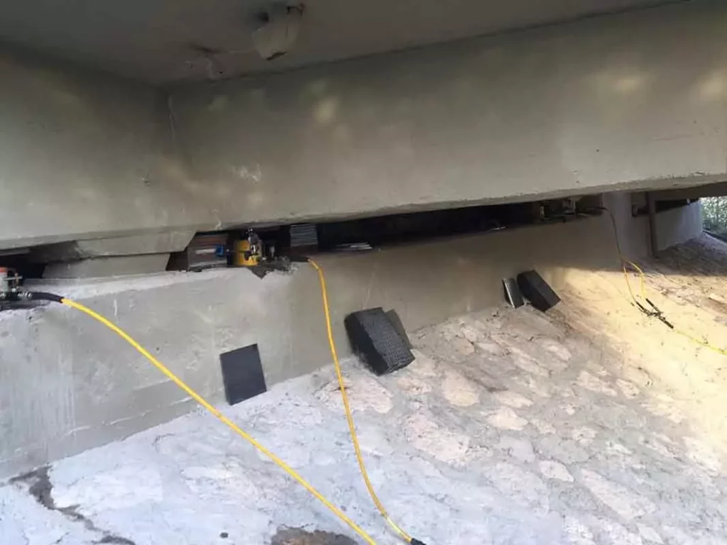 bridge-neoprene-change-AFZIR-CO7