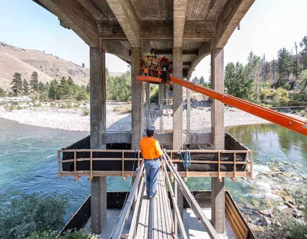 Progress on the Methow River Bridge Rehabilitation Project