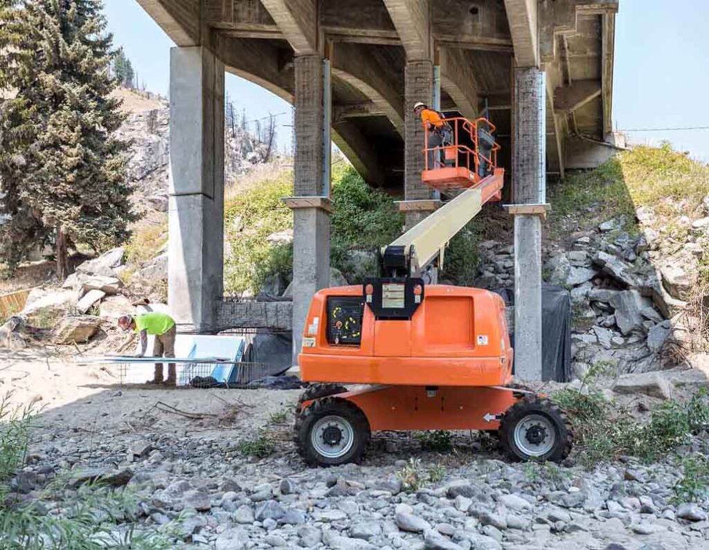 Progress on the Methow River Bridge Rehabilitation Project
