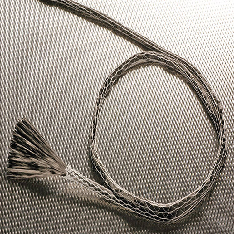 انکر و Spike کربن
