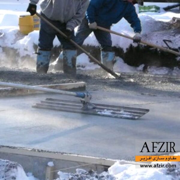 زودگیر کننده بتن مایع